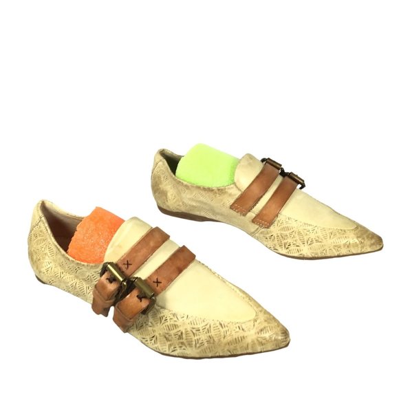 A.S. 98 Distressed Pointed Toe Loafers Flat Buckle Detail Tan Size 36 / US 5.5-6 - Picture 1 of 11